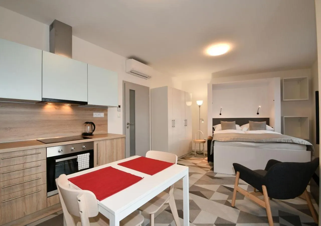 Efi Residence Holzova 28 Brno Česká republika